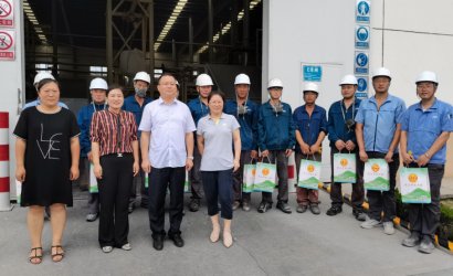 炎炎夏日送清涼 絲絲關懷沁人心